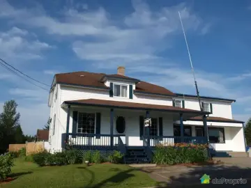 Multi Family with 3 Bedrooms, 1 Bathroom