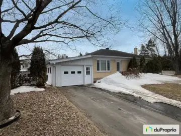 Detached House with 4 Bedrooms, 2 Bathrooms