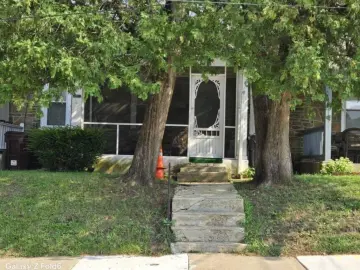 Detached House with 1375 sqft, 3 Bedrooms, 1 Bathroom