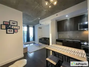 Condominium with 1 Bedroom, 1 Bathroom