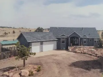 Detached House with 4500 sqft, 5 Bedrooms, 3 Bathroom