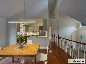 Detached House with 4 Bedrooms, 1 Bathroom