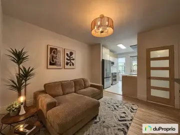 Condominium with 2 Bedrooms, 1 Bathroom