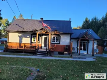 Land with 4 Bedrooms, 4 Bathrooms