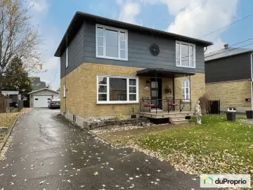 Multi Family with 5 Bedrooms, 3 Bathrooms