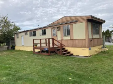 Detached House with *** sqft, * Bedrooms, * Bathroom
