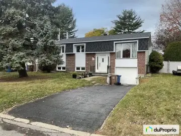 Detached House with * Bedrooms, * Bathroom