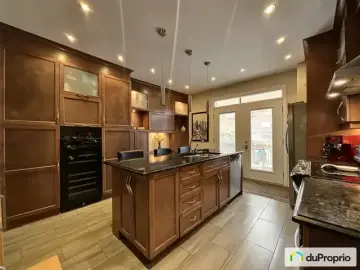 Multi Family with 3 Bedrooms, 1 Bathroom