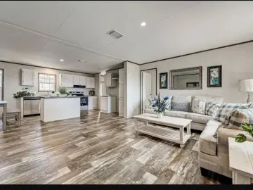 Detached House with **** sqft, * Bedrooms, * Bathroom