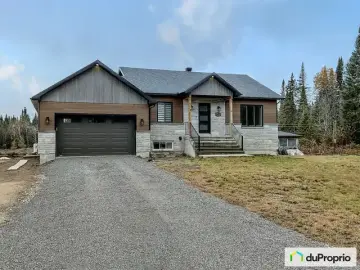 Land with 3 Bedrooms, 2 Bathrooms