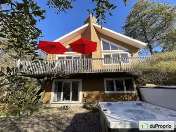 Detached House with 3 Bedrooms, 2 Bathrooms