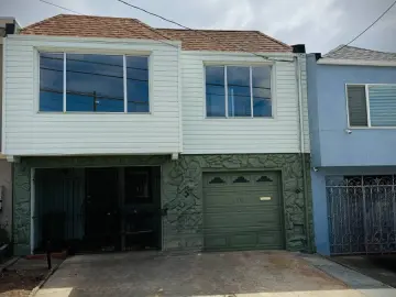 Detached House with **** sqft, * Bedrooms, * Bathroom