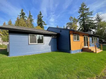 Detached House with 2090 sqft, 4 Bedrooms, 3 Bathroom