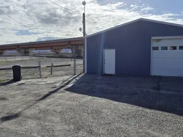 Detached House with 1200 sqft