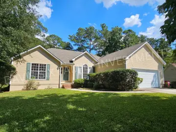 Detached House with 2156 sqft, 4 Bedrooms, 2 Bathroom