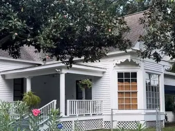 Detached House with 2355 sqft