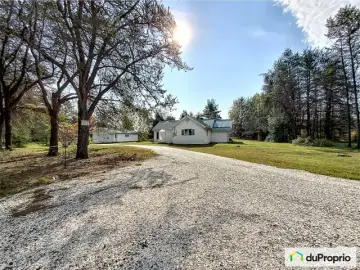 Detached House with * Bedroom, * Bathroom
