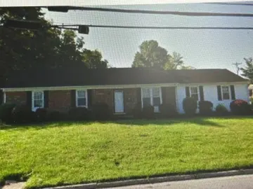 Detached House with 1830 sqft, 4 Bedrooms, 2 Bathroom