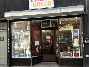 Detached House with **** sqft, * Bedrooms, ** Bathroo