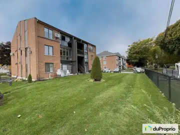 Condominium with 2 Bedrooms, 1 Bathroom