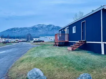 Detached House with **** sqft, * Bedrooms, * Bathroom