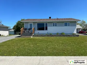 Detached House with * Bedrooms, * Bathroom