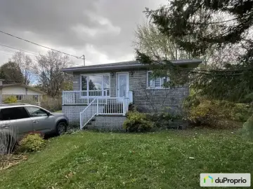 Land with 6 Bedrooms, 2 Bathrooms