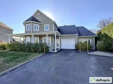 Detached House with 5 Bedrooms, 3 Bathrooms