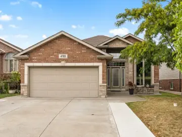 Land with 2400 sqft, 4 Bedrooms, 3 Bathrooms