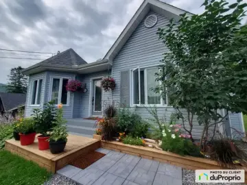 Land with 3 Bedrooms, 2 Bathrooms