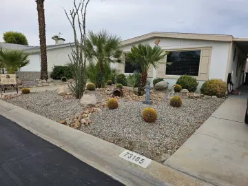 Land with 1500 sqft, 2 Bedrooms, 2 Bathrooms