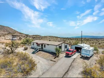 Land with 1536 sqft, 3 Bedrooms, 2 Bathrooms