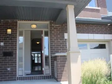 Semi Detached with 2200 sqft, 3 Bedrooms, 3 Bathrooms