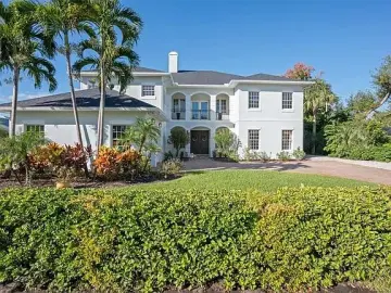 Detached House with 4209 sqft, 4 Bedrooms, 5 Bathroom