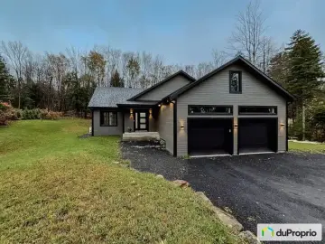 Land with 4 Bedrooms, 2 Bathrooms