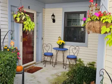 Semi Detached with 1498 sqft, 2 Bedrooms, 25 Bathroom